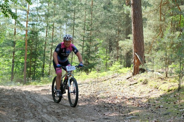 Ultimate hydration and electrolyte game plan for basketball players in high-stakes matches